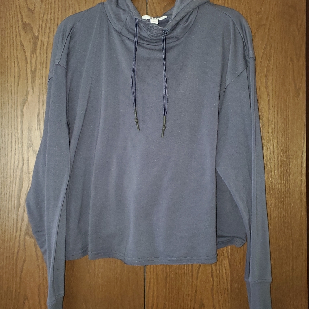 Athletic Cropped Hoodie
